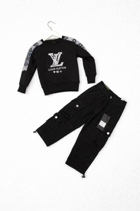 تلبيقه لويز فيتون