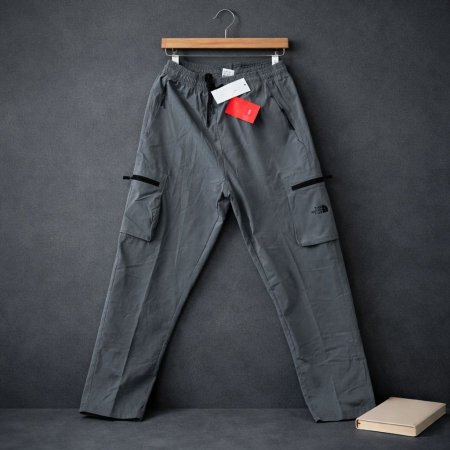 بنطلون ذانورث فيس