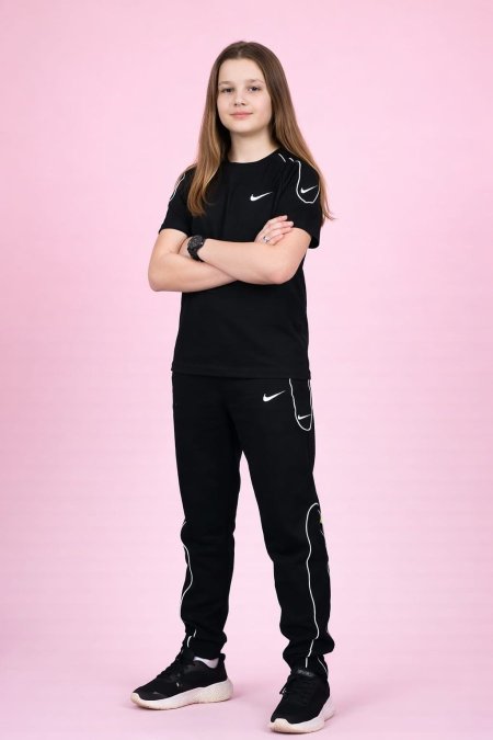 بدله نايك بناتي محير