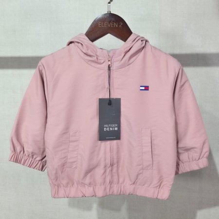 جكيت تومي بناتي